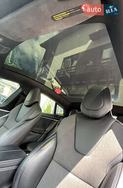 Лифтбек Tesla Model S 2018 в 