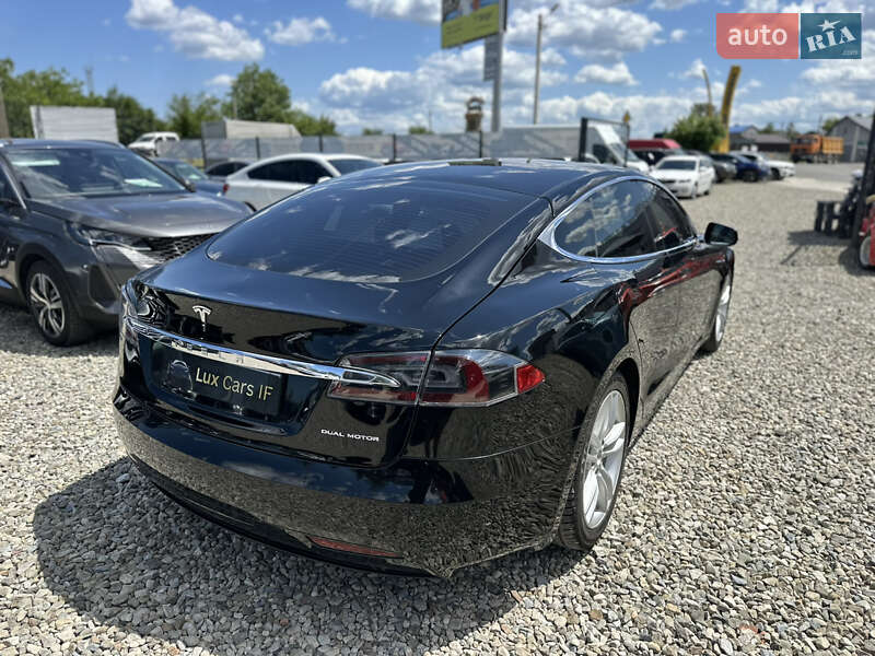 Лифтбек Tesla Model S 2020 в Ивано-Франковске