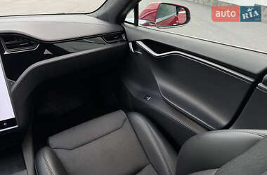 Лифтбек Tesla Model S 2018 в 