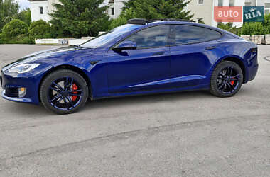 Ліфтбек Tesla Model S 2016 в 