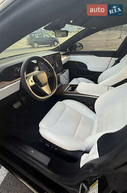 Лифтбек Tesla Model S 2022 в 