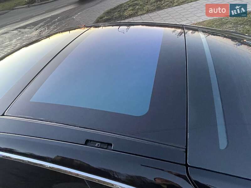 Лифтбек Tesla Model S 2014 в Львове