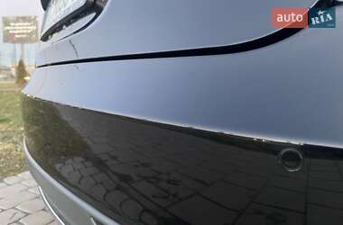 Ліфтбек Tesla Model S 2014 в 