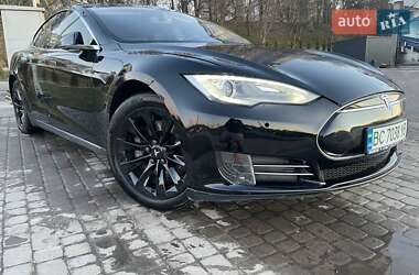 Ліфтбек Tesla Model S 2014 в 