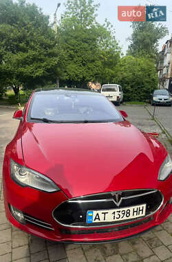 Tesla Model S 2015 Tesla Model S 2015