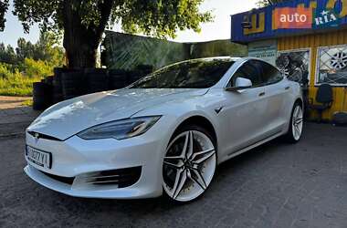 Tesla Model S 2020 Tesla Model S 2020
