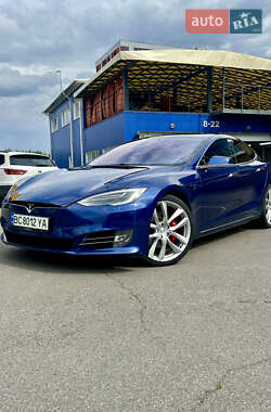 Лифтбек Tesla Model S 2019 в Киеве