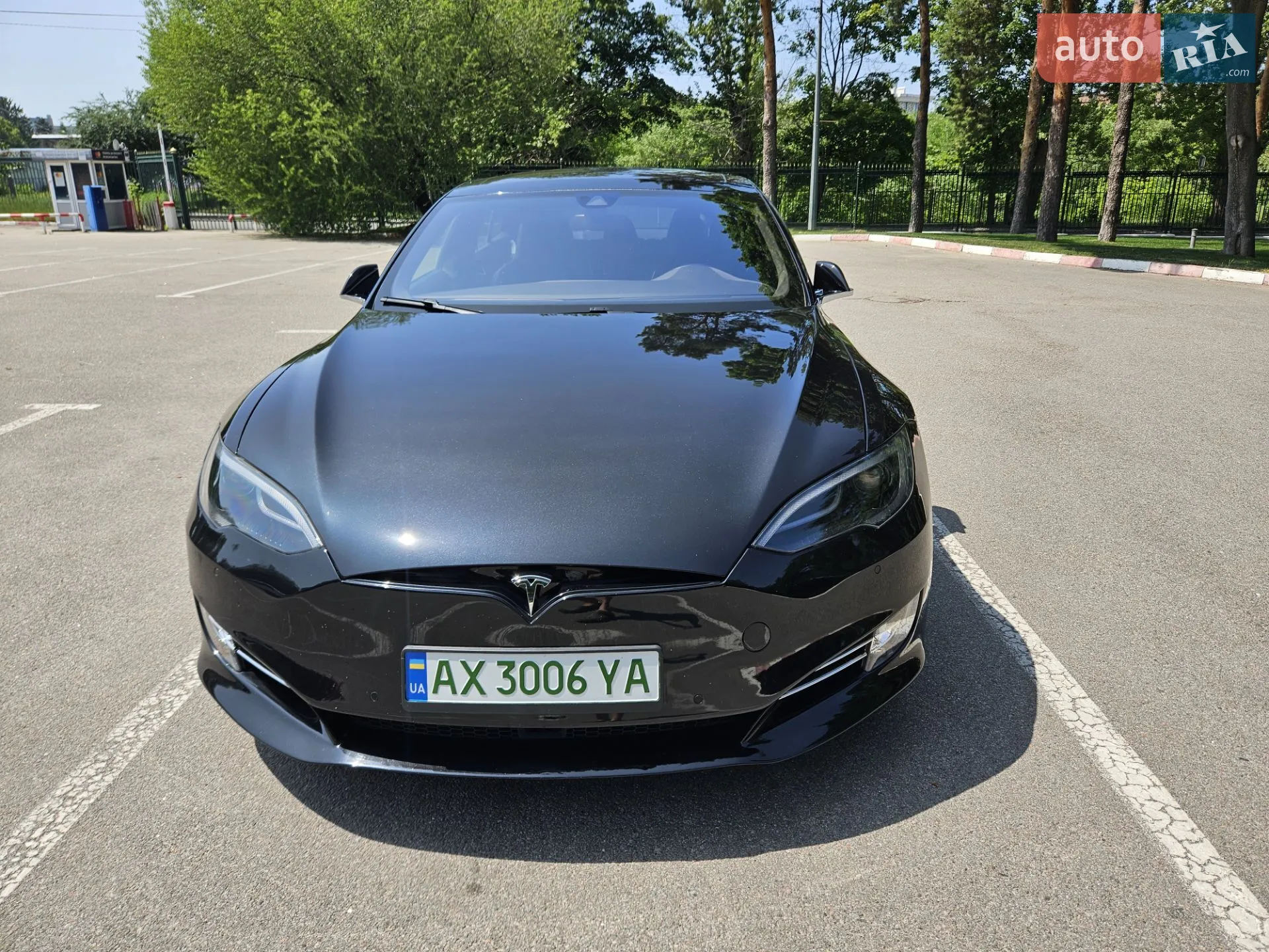2015 Tesla Model S - мініатюра 3