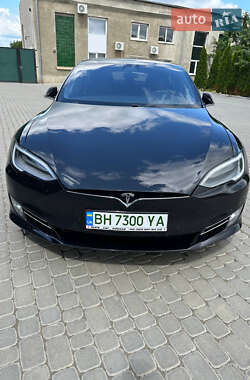 Ліфтбек Tesla Model S 2018 в 