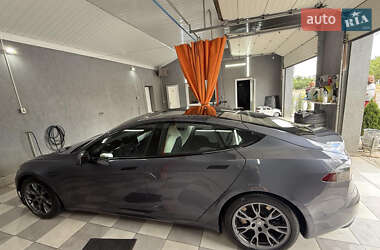 Лифтбек Tesla Model S 2022 в 
