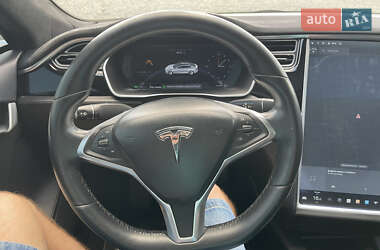 Лифтбек Tesla Model S 2015 в 