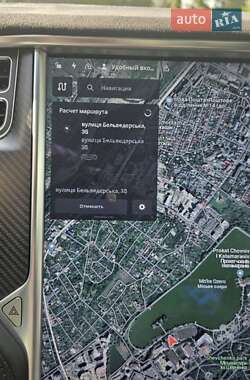 Лифтбек Tesla Model S 2017 в Ивано-Франковске