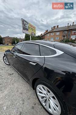 Лифтбек Tesla Model S 2018 в 