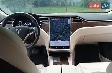 Лифтбек Tesla Model S 2017 в 