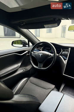 Лифтбек Tesla Model S 2018 в 