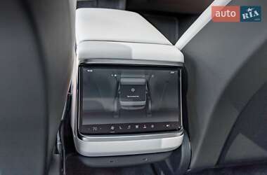 Лифтбек Tesla Model S 2024 в 