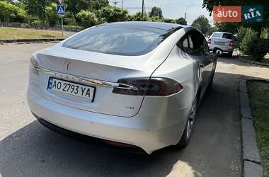 Лифтбек Tesla Model S 2018 в 