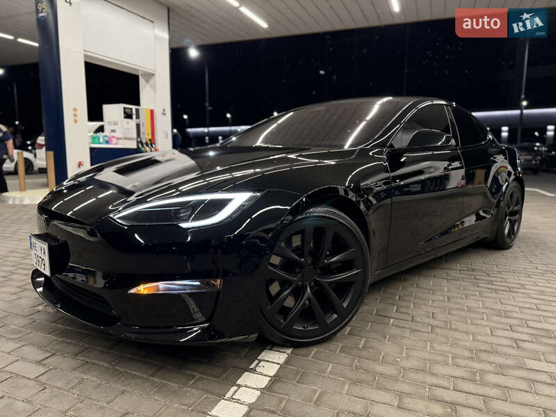 Лифтбек Tesla Model S 2022 в 
