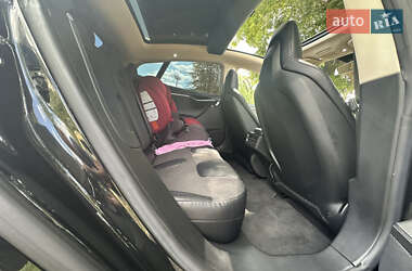 Лифтбек Tesla Model S 2014 в 
