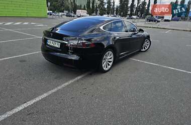 Лифтбек Tesla Model S 2018 в 