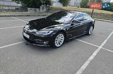 Лифтбек Tesla Model S 2018 в 
