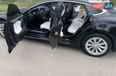 Лифтбек Tesla Model S 2018 в 