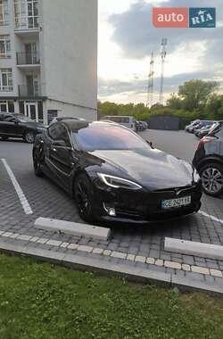 Лифтбек Tesla Model S 2017 в 