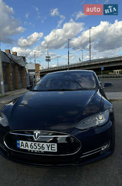Ліфтбек Tesla Model S 2014 в Києві