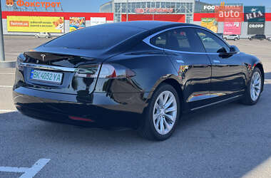 Ліфтбек Tesla Model S 2018 в 