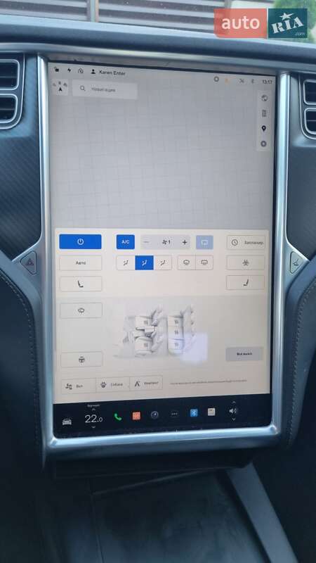 Лифтбек Tesla Model S 2016 в Луцке