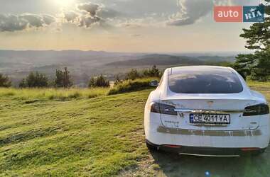 Ліфтбек Tesla Model S 2016 в 
