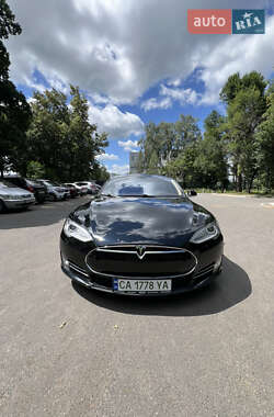 Tesla Model S 2013 Tesla Model S 2013