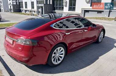 Лифтбек Tesla Model S 2016 в 