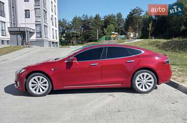 Лифтбек Tesla Model S 2016 в 