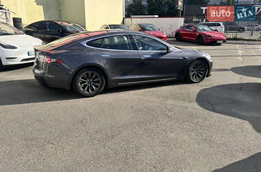 Лифтбек Tesla Model S 2018 в 