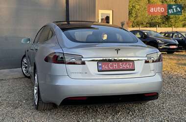 Лифтбек Tesla Model S 2017 в 