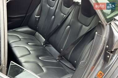 Лифтбек Tesla Model S 2016 в 