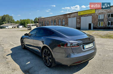 Лифтбек Tesla Model S 2020 в 