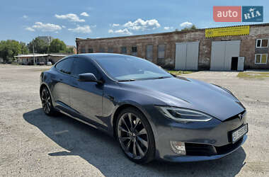 Tesla Model S 2020 Tesla Model S 2020