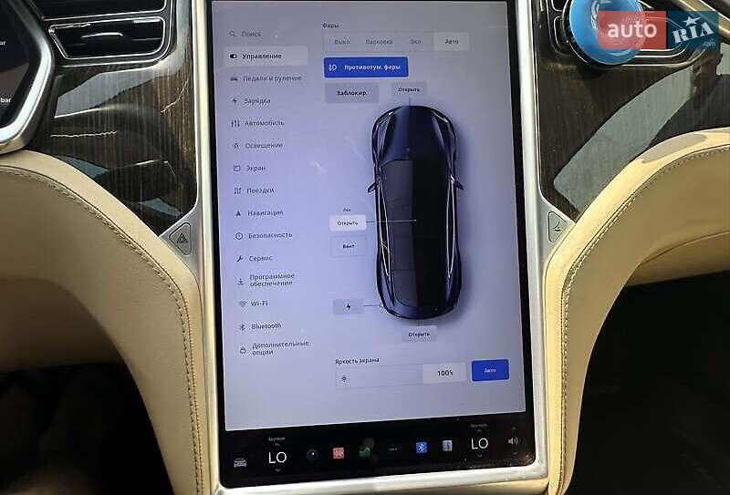 Лифтбек Tesla Model S 2013 в Львове