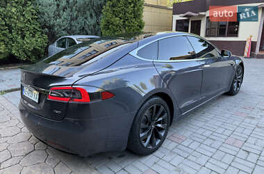 Ліфтбек Tesla Model S 2018 в 