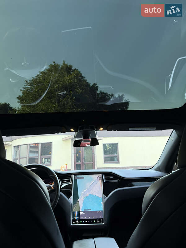 Лифтбек Tesla Model S 2018 в Днепре
