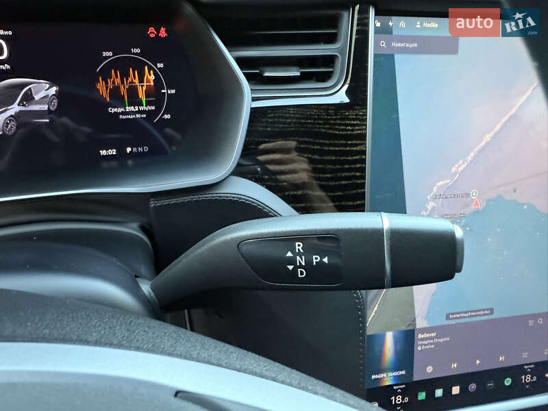 Лифтбек Tesla Model S 2018 в Днепре