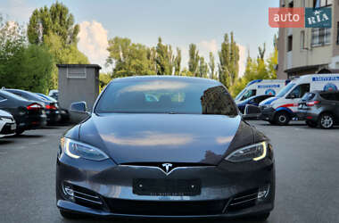Ліфтбек Tesla Model S 2018 в Києві
