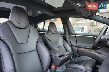 Ліфтбек Tesla Model S 2018 в 