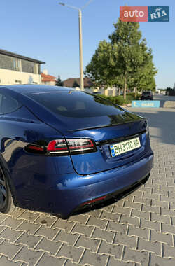 Лифтбек Tesla Model S 2022 в 