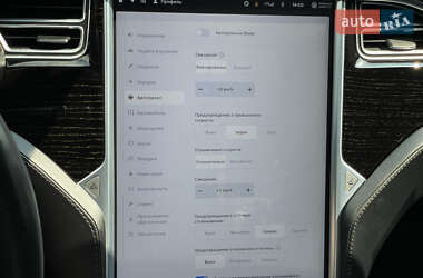 Лифтбек Tesla Model S 2018 в 