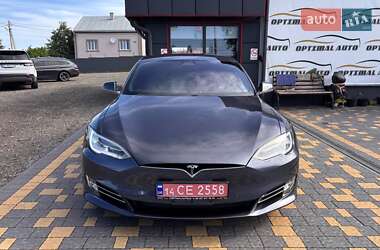 Лифтбек Tesla Model S 2017 в Львове