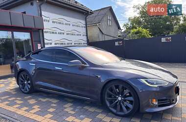 Ліфтбек Tesla Model S 2017 в 