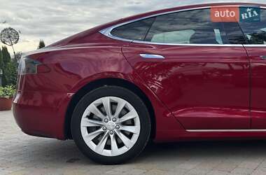 Ліфтбек Tesla Model S 2019 в 